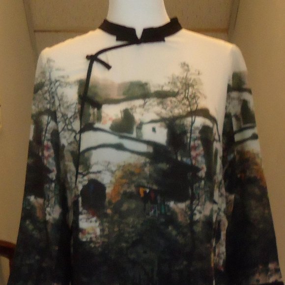 Hanhzhou Mulberry Silk Traditional Dress Art Smoke  Size L NWT's. - Picture 2 of 15